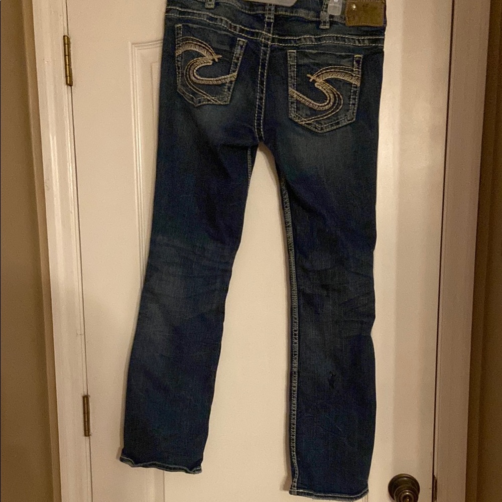 Silver Jeans Blue Boot Cut with Distinctive Stitching - Picture 3 of 5